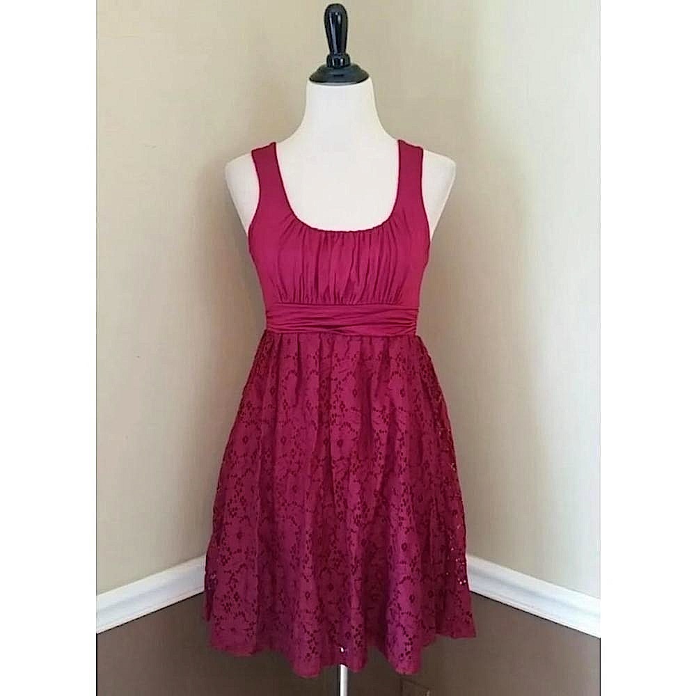 Modcloth Maitai Raspberry Wine Pleated Lace Overlay Stretch Jersey Party Dress